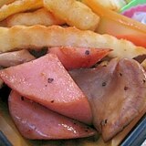 マイタケと魚肉ソーセージの炒め物